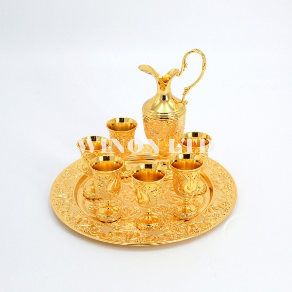 Golden plated 6pcs goblet flagon with 9.5"round tray