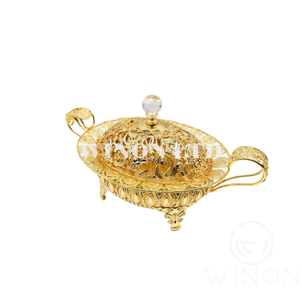 Small size oval shape plate with cover and handle